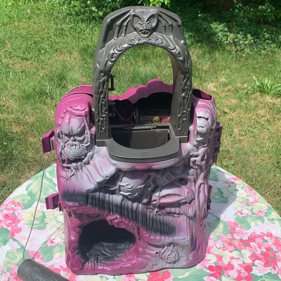 Vintage He-Man Snake Mountain Toy c. 1983 with Microphone Rare - Picture 9 of 11